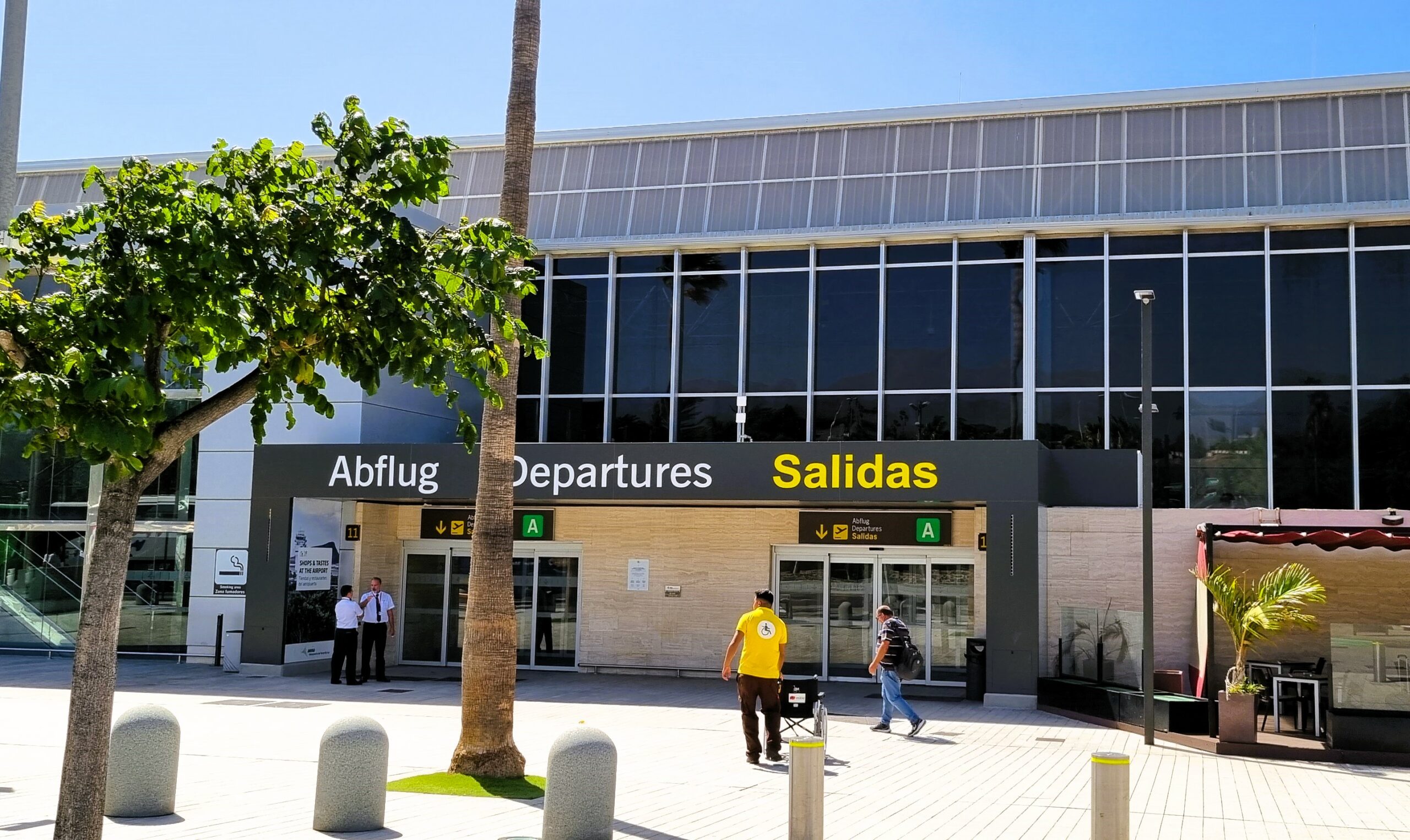 Flughafen Teneriffa Süd Nach Siam Park Buslinie 450 www.tfsairport.com